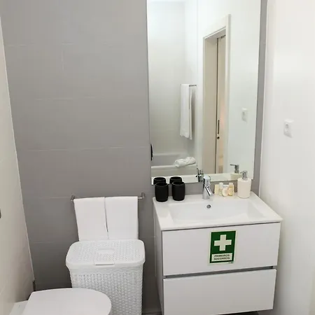 Pdl Center Apartment *