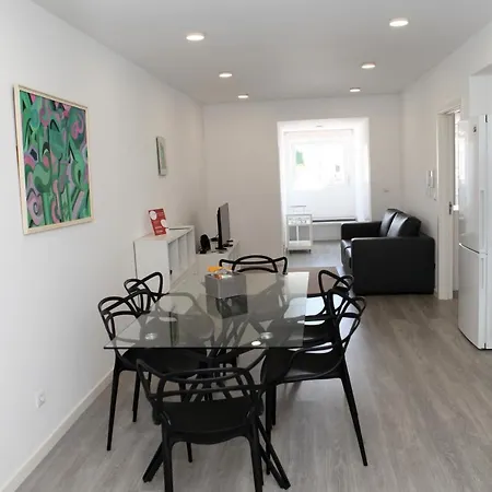 Pdl Center Apartment *